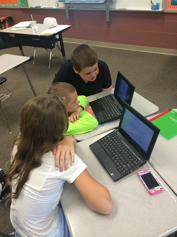 mrs_moores's tweet photo. Working in groups on a Mesopotamia web quest. #ssin805 @MMSMustangs14 http://t.co/M67HXzrtPD