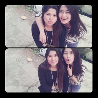adindacd's tweet photo. Waw gue cantiiiiik :* "@oktavianivera74: Rambut panjang haha (with @adindacd) http://t.co/5OKev8pv7J"