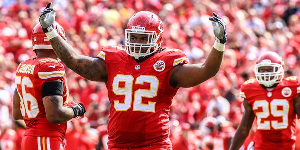 Chiefs's tweet photo. #Tbt to last year's home opener. 

RT if you think we should bring the red on red back. http://t.co/U8A8dId8xa
