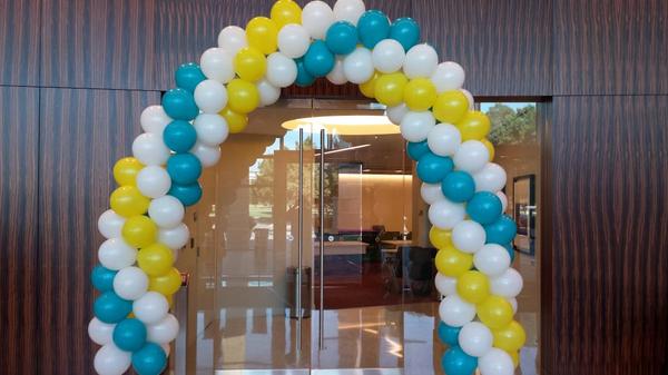 BalloonsDallas's tweet photo. #denbury
#balloonarch
#BalloonsDallas
#friscopartystation http://t.co/fAin9MiMMv
