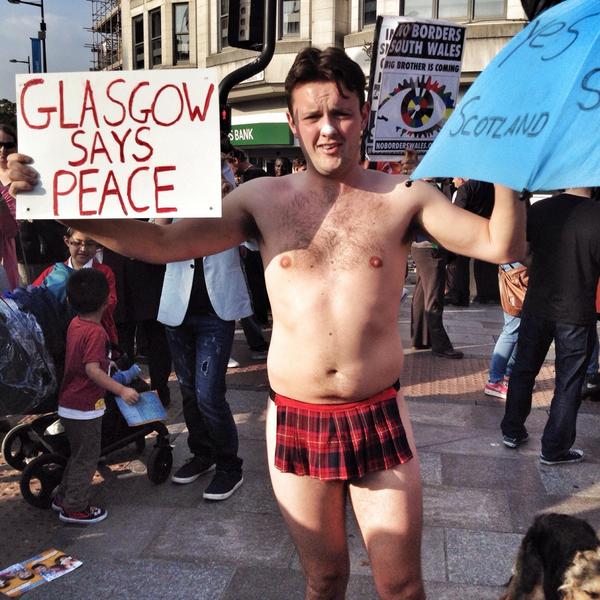 That mini-kilt is scarier in the flesh than it was on the news... #GlasgowSaysPeace #NATOSummitWales #YesScotland