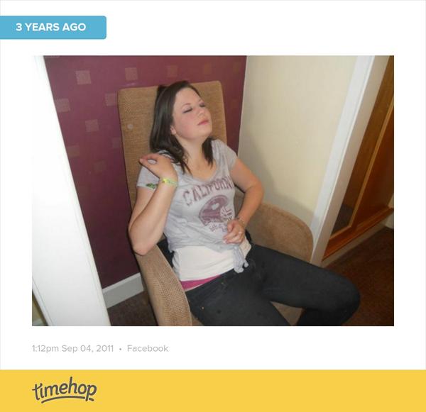 Alisonnnn_92's tweet photo. drunk before i was even ready to go out... http://t.co/uH5cM6YSVU http://t.co/JxORqRU6Fy