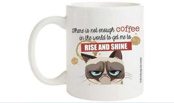 francherrybe's tweet image. I think this pretty much sums up my first day back at work after my beautiful honeymoon to #malaysia #jetlag #inbits