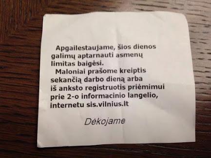 RemiSimasius's tweet photo. Vilniaus savivaldybė 14.00. #vadiba #inovatsijos #klijantai #darbuks #limitai http://t.co/7Y4aEbaNWc