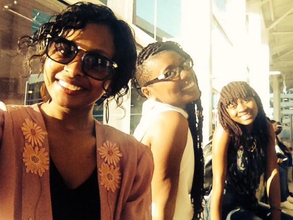 mphorebo's tweet photo. #SAwas... My best ones=painting Pretoria red! Best friends, bad pics, best times http://t.co/VvR3tdCQK1