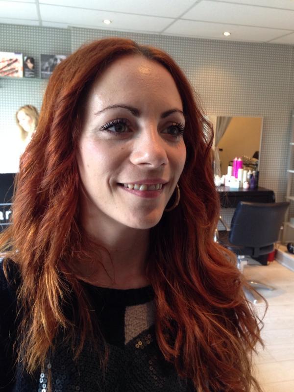 BeYouniqueByNat's tweet image. Loved 'Lashing Up' the girls @chazlet08 today! They got their #3Don #HairByCharlotte #YouniqueMascara