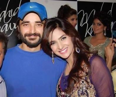 Saba Qamar tweet media