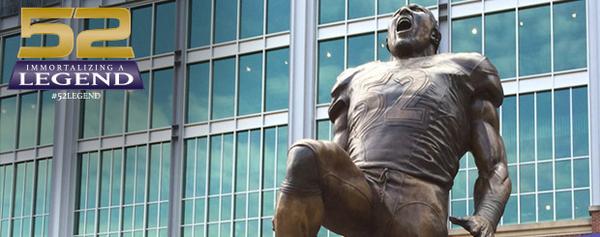 Ravens's tweet photo. Ray Lewis was honored today. But he thanked everyone else.

STORY: http://t.co/47RvLi43q6 http://t.co/C5GmISozwg