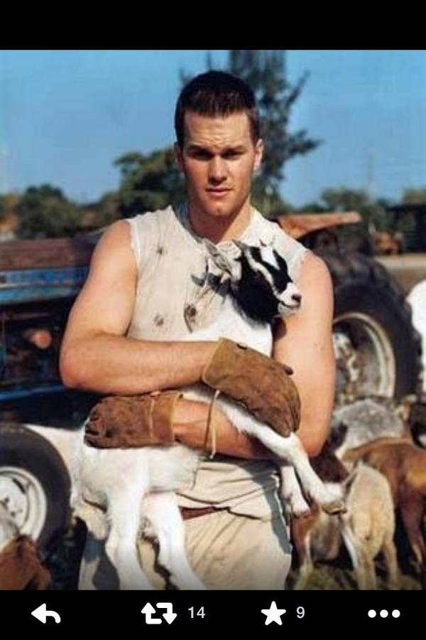 FakeJimmyG's tweet image. Brady held out of practice because of his calf today. I am not surprised