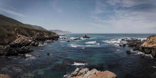 What? Still no plans this wknd? Check out this coastal hike with killer ocean views sfweekendtrips.com/monterey-outdo…