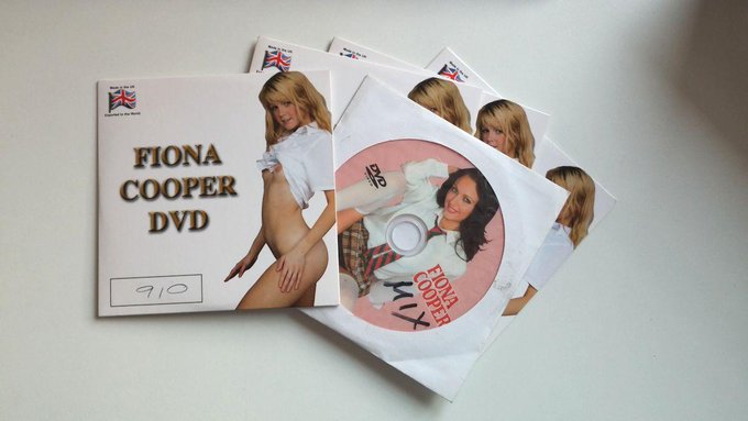 Found these whilst having a tidy up. If anyone wants &pound;5.99 each or &pound;9.99 for both delivered. Old but<a href="/tag/christmastoy"class="tags"><span>#christmastoy</span></a>