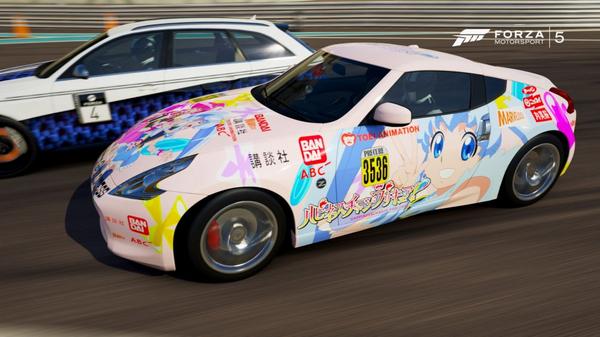 さっそく痛車を集め始める奴 