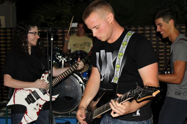 Último Eco tweet media