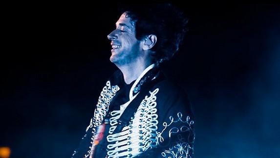 clarinfama's tweet photo. #HastaSiempreCerati #GraciasTotales http://t.co/aLdlBPctGR