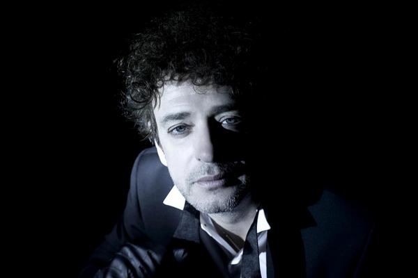 torreon's tweet photo. ¡Adiós a Cerati! #QEPD Tras cuatro años en coma, hoy terminó la batalla para Gustavo Cerati  http://t.co/jxUXw3i3q0 http://t.co/P5DPZLkQhx