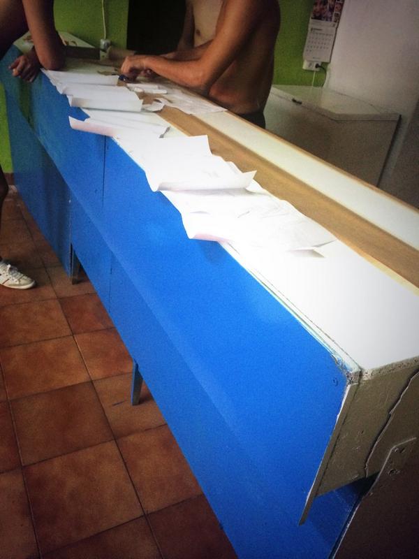PaQueMes's tweet photo. ¡Empieza la cuenta atrás! #Quedan25Horas #Reformas 💪 http://t.co/onZcQFPylK