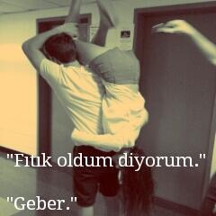 doga_ediz's tweet photo. "az ye biraz."
"sen kime şişko diyorsun be?"
"Ebeme,senden başka kim var burada?"
"şişkoyum yani?" #15.bölüm
-ayşenur http://t.co/39IemOV2SH
