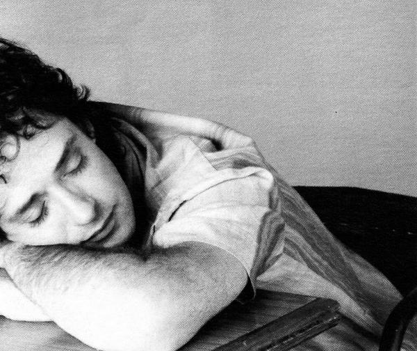 Bierjausbar's tweet photo. NOO cha madre! Queríamos pensar que era otra mentira de la web pero es verdad, adiós Cerati :( http://t.co/v6pfo6z6jv http://t.co/mcbHF62dkl