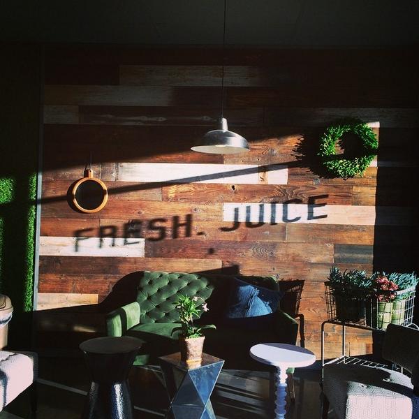 FunctionJuicery's tweet photo. best way to start the day.. with some #FRESH #JUICE ! 
#functionwell #raw #coldpressed #... http://t.co/SrK3QC7afx http://t.co/LJgmPiGHj9