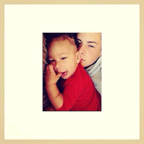 “<a href="/theycallmevella/">katvis.</a>: “<a href="/INAIROREESE_/">Glory Boy.</a>: Me youngin ❤️💯. ””💔💔💔