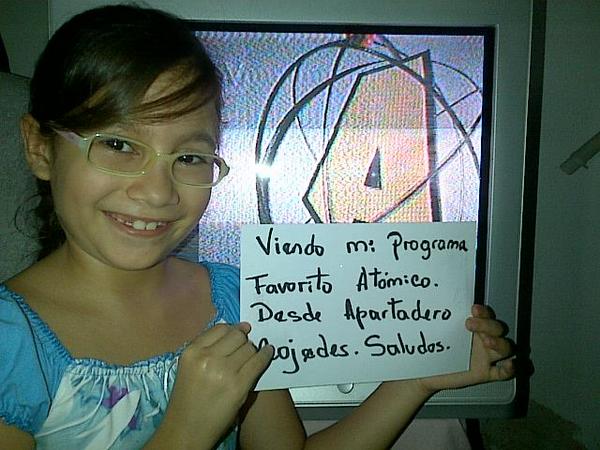 yaluver's tweet photo. @AtomicoOficial #SelfieAtomico Daniely Piña http://t.co/wJRnWRLeEp