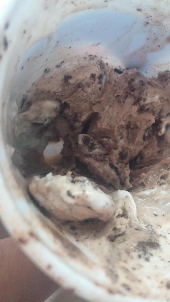 xvasquez21's tweet photo. @DairyQueen when did yall start making the blizzards hallow http://t.co/M1MaFcrKPl