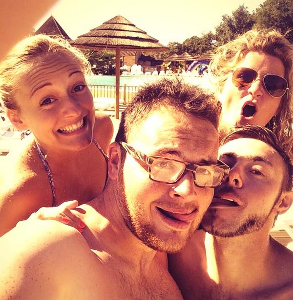 OceaneLam's tweet photo. Fini les vacances 😔😘 http://t.co/8KuVz7eGQI