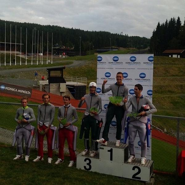 Kollenhopp's tweet photo. @remyrdal En god dag på jobben 
Plastmesterskapet 
1 Phillip Sjøen
4 kim
5 Joachim 
9 tom
10 halvor
12 hans petter
http://t.co/14sDMw8aRR