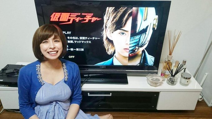 これ全部見て、トリックも全部 みるつもりー。ふあ！ この顔。。。 http://t.co/6o79Cp8sv8