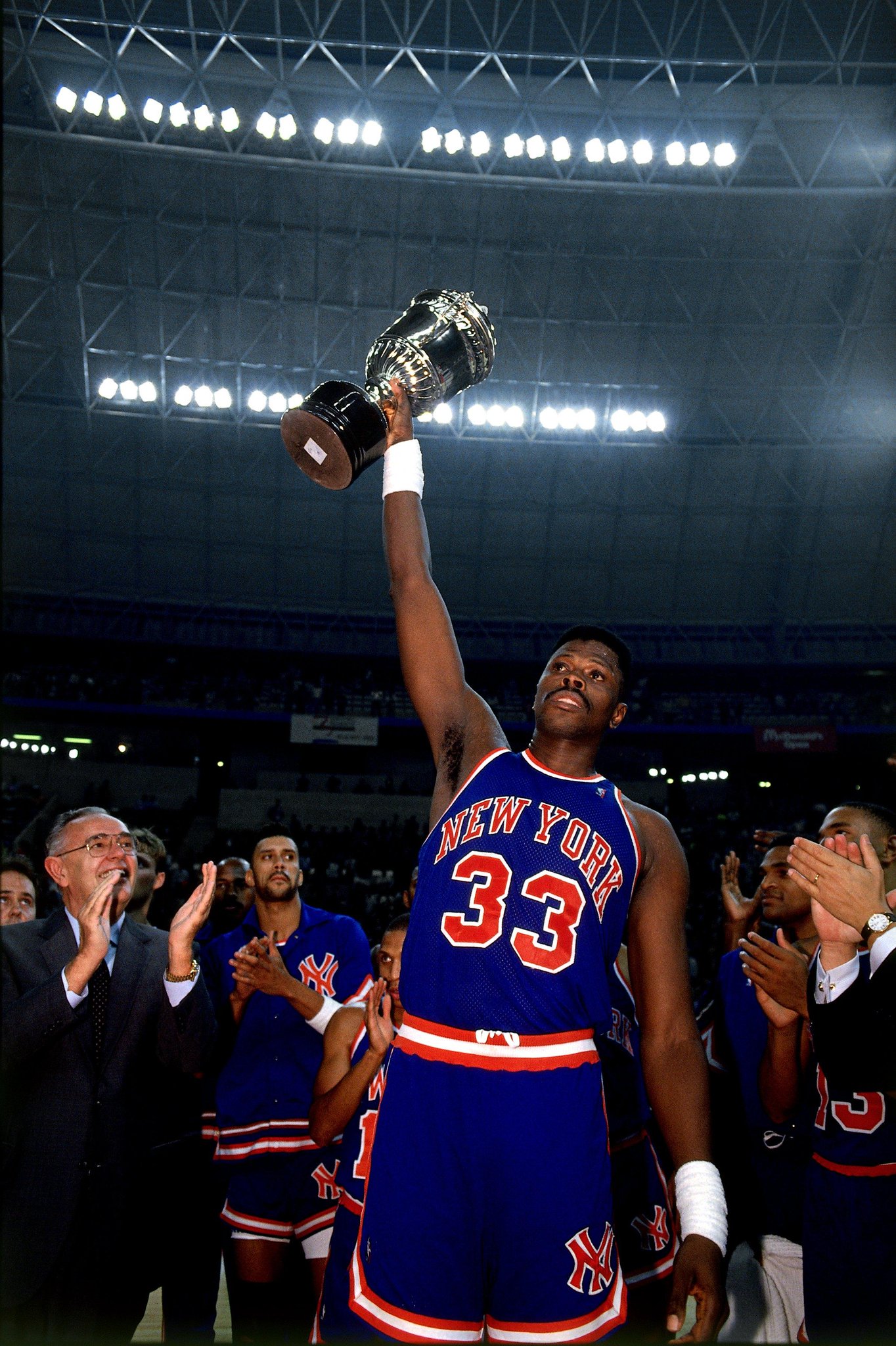 Bwtg8blIUAAmfCc.jpg:large