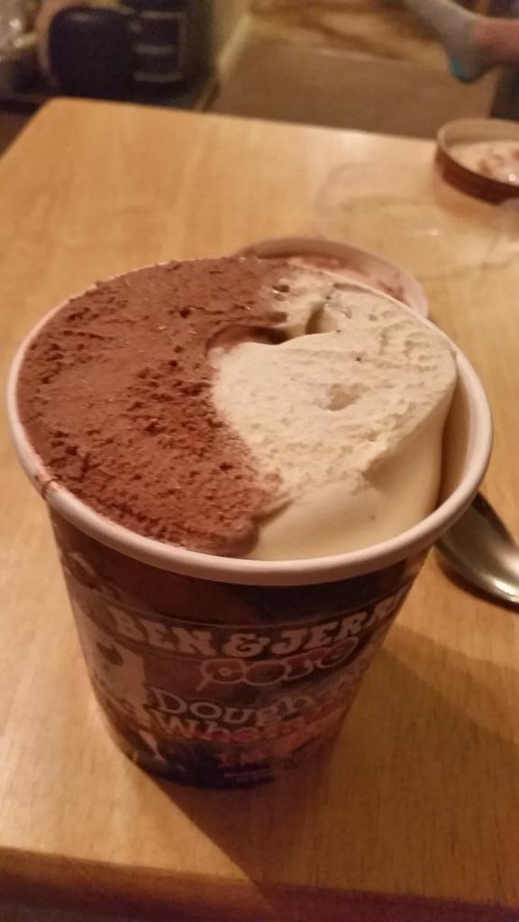 samuel_persaud's tweet photo. Feel a bit miffed that my tub of icecream is partly empty... @benandjerrys #dissapointment #doughbleimpact http://t.co/CT7cFmPV7P