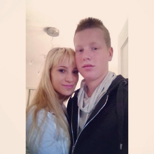 _twantoebes tweet picture
