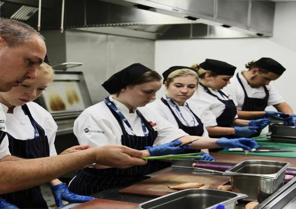 ISSFoodServices's tweet photo. the next up and coming chefs #isstraining http://t.co/dQ3NgKYIxN