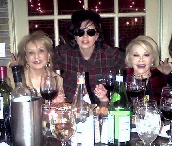 Aussie_Monsters's tweet photo. #RIPJoanRivers Thanks for the laughs love from @ladygaga'a #AussieMonsters http://t.co/1CEcVWeoqC