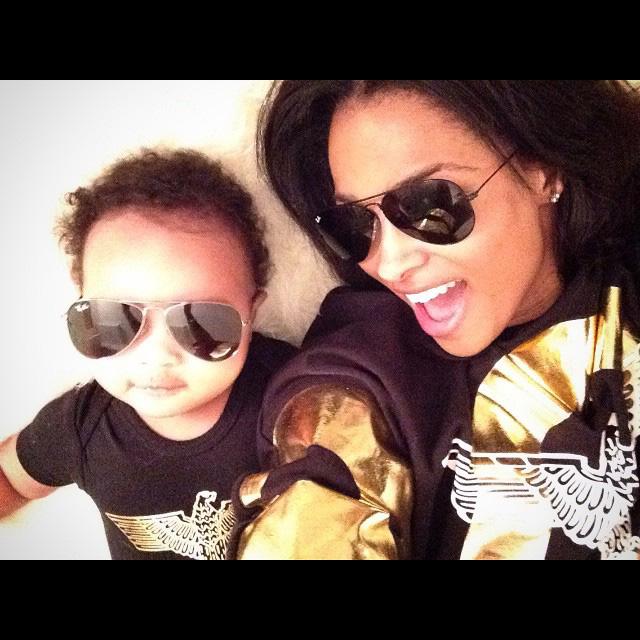Rap-Up on X: "Ciara and Baby Future Enjoy Selfie Time http://t.co/HLOdWzwIDz http://t.co/llnqIWNMkB" / X