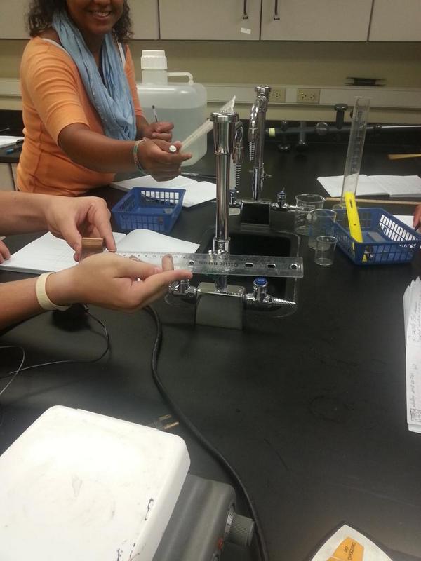westra_science's tweet photo. Somebody measure something so I can take a picture! #chemistry #pennpride365 http://t.co/mxkyigKxBL