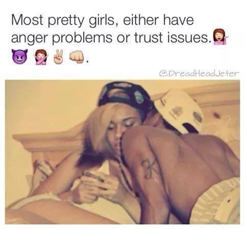 iadorewomen_'s tweet photo. Most girls 😈👊 http://t.co/Hb7ZWtBLF9