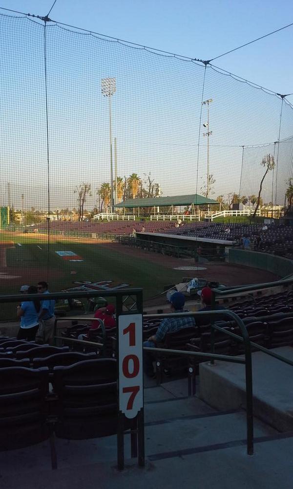 kimo56's tweet image. Getting ready to sing the national anthem tonight . Go 66'ers!