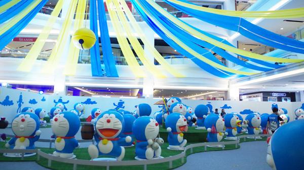 ToggleSG_ch's tweet photo. [图集] 《100哆拉A梦》博览会在新山City Square举行，展出100只手握各式新奇道具的3D哆拉A梦！xinmsn为你介绍博览会4大必玩卖点！点击：http://t.co/TiQRoeG4ng #100DoraemonJB http://t.co/jFrDm4fYnM