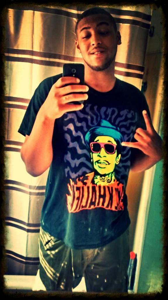 jaystackz100's tweet image. ;)