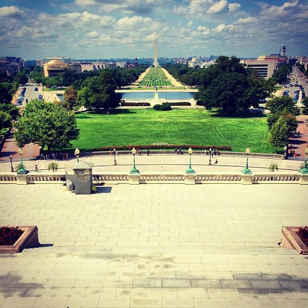 demetriaaalove's tweet photo. ddlovato: Making a difference at Capitol Hill 🇺🇸 #act4mentalhealth #namicon2014 #mentalhealth http://t.co/52fz1qix8U