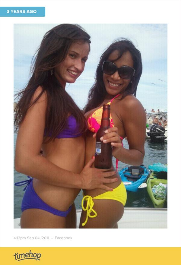 bubbles6911's tweet image. tbt with one of my main chicks 💜  timehop.com/c/ftp:21951028…