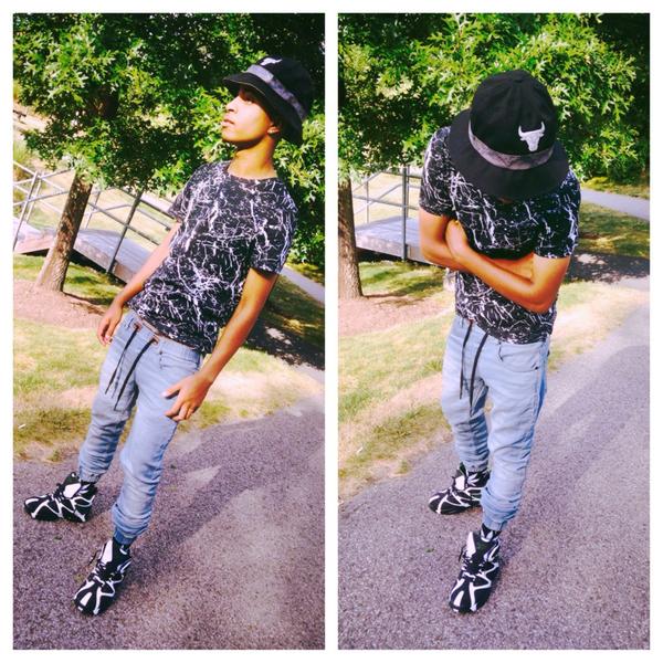 SexGodMario's tweet photo. 😈🏢🎓💸💎 http://t.co/nDw75n2uMa