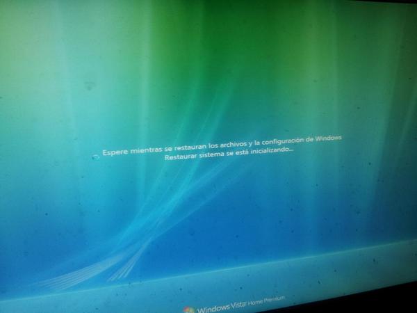F1Fenix's tweet image. Un virus a 7horas de la F1? Menos mal que tengo puntos de restauracion diarios.  #AntiVirusFail