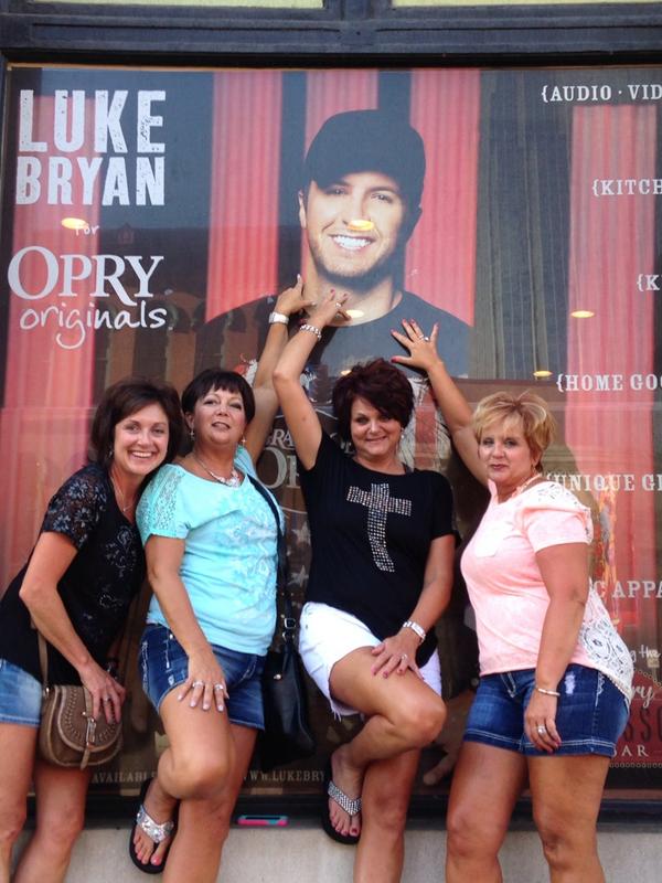 Make it real <a href="/LukeBryanOnline/">Luke Bryan Test</a>