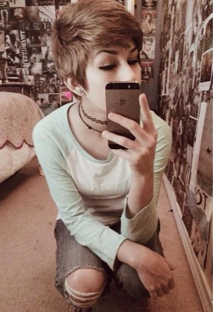 Selfie Selfie Selfie