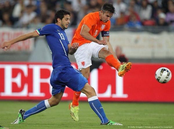 Forza captain :D “<a href="/infoAzzurri/">Info Timnas Italia</a>: Rannochia,menghadapi Van Persie yang tak berkutik! #VivoAzzurro #ItalyNetherlands ”