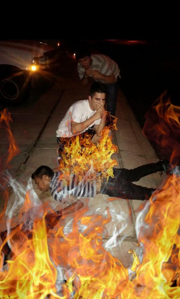 Djjsjsnde's tweet photo. Aw shit just dropped another album ! http://t.co/bS2ty0hdlg