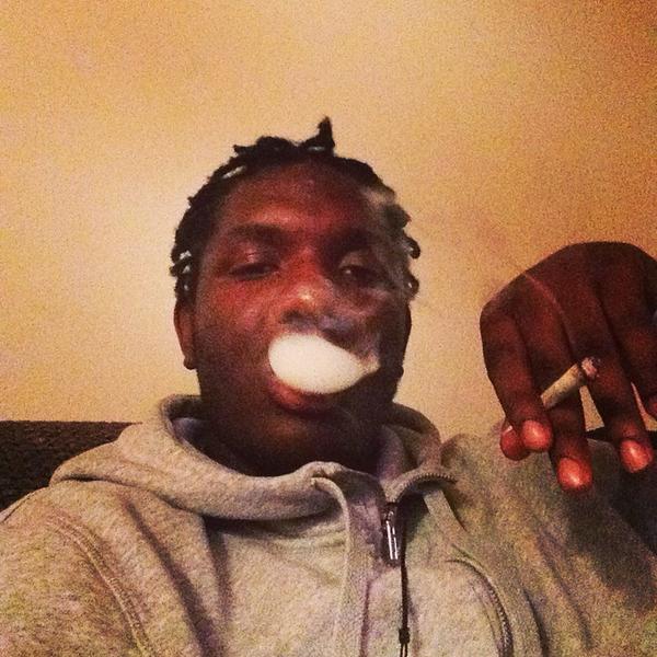 westonrd2089's tweet photo. chillin http://t.co/5upkztgjFn
