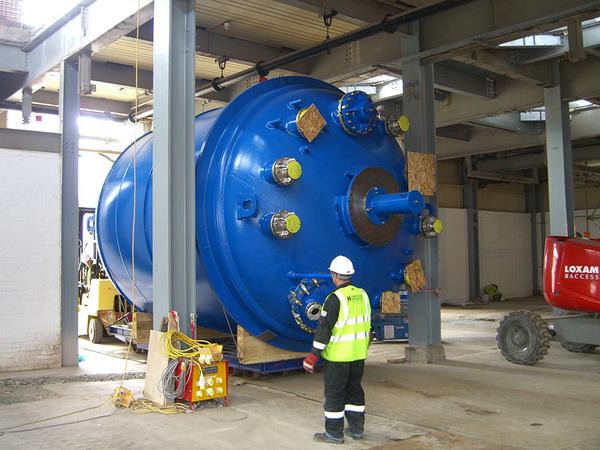 ainscoughuk's tweet image. Precision #heavylifting and #machinerelocation by the @ainscoughuk team.